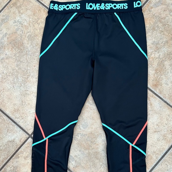 LOVE & SPORTS Workout Leggings (Large) - Picture 5 of 11